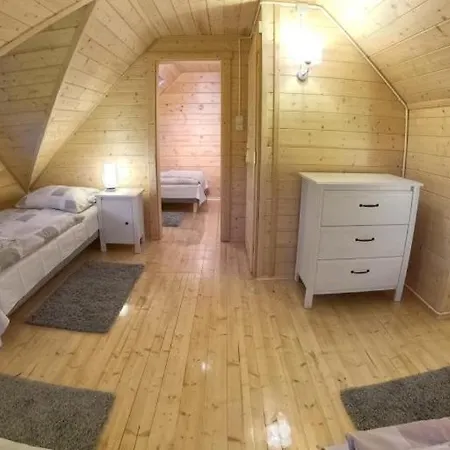Domek alpejski Z Bali W Poddąbiu